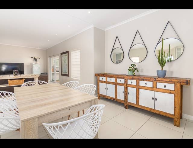 4 BEDROOM FREESTANDING SOLD IN SUNNINGDALE